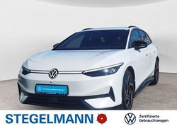 Gletscherweiß metallic Gebraucht 2024 VW ID.7 Pro Kombi | 45.290 € (Fairer Preis)