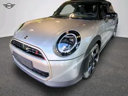 Grau Gebraucht 2024 Mini Cooper S Favoured Kleinwagen | 30.658 € (Superpreis)