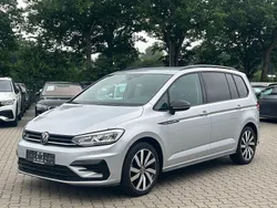 Silber Gebraucht 2022 VW Touran R-line Van / Kleinbus | 29.980 € (Guter Preis)