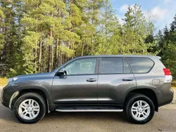 Grau Gebraucht 2011 Toyota Land Cruiser Anniversary SUV | 29.800 € (Teuer)