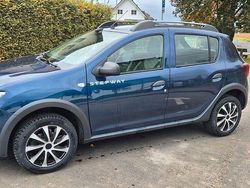 Blau Gebraucht 2019 Dacia Sandero Stepway Kleinwagen | 9.299 € (Fairer Preis)