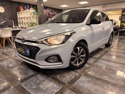 Blau Gebraucht 2019 Hyundai i20 Kleinwagen | 8.800 € (Fairer Preis)