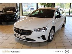 Weiß Gebraucht 2021 Opel Insignia Elegance Limousine | 19.780 €