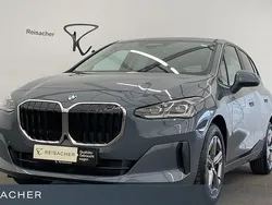 Storm bay metallic Gebraucht 2024 BMW 218 Active Tourer Van / Kleinbus | 30.849 € (Guter Preis)