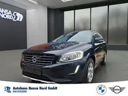 Schwarz / black sapphire (metallic) Gebraucht 2014 Volvo XC60 Momentum SUV | 9.999 € (Guter Preis)