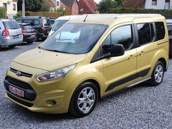 Gold Gebraucht 2015 Ford Tourneo Connect Van / Kleinbus | 10.970 € (Fairer Preis)