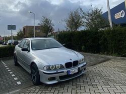 Silber Gebraucht 2002 BMW 525 M Sport Limousine | 7.000 € (Etwas zu teuer)