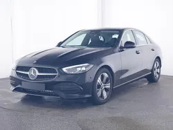 Schwarz Gebraucht 2024 Mercedes C200 Avantgarde Limousine | 40.900 € (Fairer Preis)