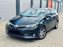 Schwarz Gebraucht 2017 Toyota Auris Touring Sports Kombi | 8.900 € (Superpreis)