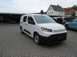 Weiß Neu 2025 Toyota Proace City Van | 25.980 € (Fairer Preis)