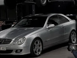 Silber Gebraucht 2005 Mercedes CLK350 Coupé | 7.999 € (Fairer Preis)