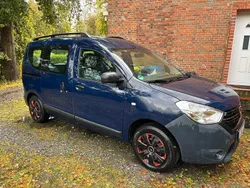 Blau Gebraucht 2017 Dacia Dokker Van | 7.499 € (Guter Preis)