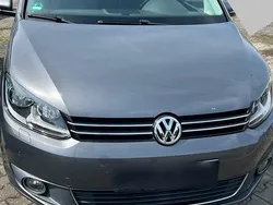 Grau Gebraucht 2012 VW Touran Van / Kleinbus | 11.500 € (Etwas zu teuer)