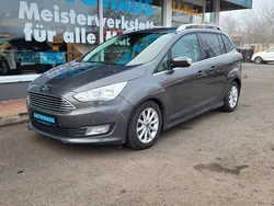 Grau Gebraucht 2016 Ford Grand C-Max Titanium Van / Kleinbus | 13.950 € (Fairer Preis)