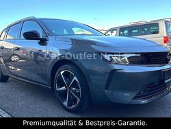 Grau Gebraucht 2024 Opel Astra Elegance Kombi | 23.990 € (Fairer Preis)