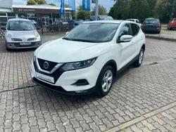 Weiß Gebraucht 2020 Nissan Qashqai Acenta SUV | 17.990 € (Guter Preis)