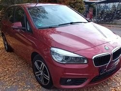 Rot Gebraucht 2016 BMW 220 Active Tourer Sport Line Van / Kleinbus | 12.100 € (Fairer Preis)