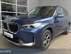 Phytonicblau Gebraucht 2024 BMW X1 Efficient Dynamics SUV | 37.449 € (Guter Preis)
