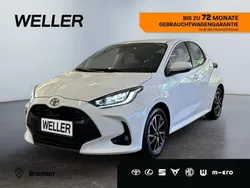 Weiss Gebraucht 2024 Toyota Yaris Team Kleinwagen | 19.480 € (Fairer Preis)