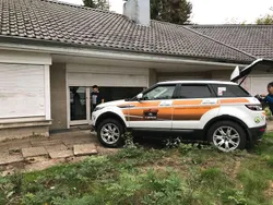 Weiß Gebraucht 2013 Land Rover Range Rover evoque SUV | 20.900 € (Etwas zu teuer)