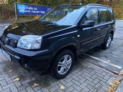 Schwarz Gebraucht 2007 Nissan X-Trail Comfort SUV | 2.990 €