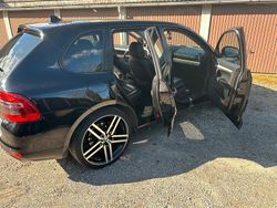 Schwarz Gebraucht 2005 Porsche Cayenne SUV | 8.000 € (Guter Preis)