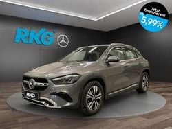 Grau Gebraucht 2024 Mercedes GLA200 Progressive SUV | 37.480 € (Guter Preis)