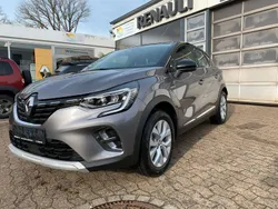 Grau Gebraucht 2022 Renault Captur Intens SUV | 20.490 € (Etwas zu teuer)