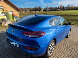 Blau Gebraucht 2019 Hyundai i30 Trend Limousine | 15.800 € (Fairer Preis)