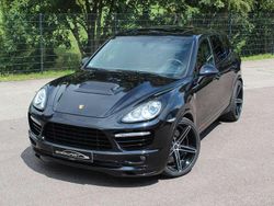 Tiefschwarzmetallic Gebraucht 2013 Porsche Cayenne Turbo SUV | 32.958 € (Etwas zu teuer)