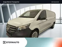 Weiß Gebraucht 2024 Mercedes Vito Van / Kleinbus | 35.948 € (Etwas zu teuer)