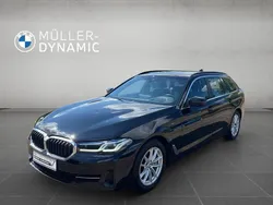 Schwarz Gebraucht 2022 BMW 530 Efficient Dynamics Kombi | 41.970 € (Etwas zu teuer)