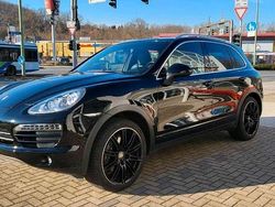 Schwarz Gebraucht 2012 Porsche Cayenne Sport SUV | 27.900 € (Etwas zu teuer)