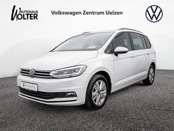Weiß Gebraucht 2020 VW Touran Comfortline Van / Kleinbus | 24.880 € (Fairer Preis)