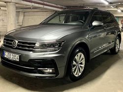 Grau Gebraucht 2019 VW Tiguan Allspace R-line SUV | 28.599 € (Etwas zu teuer)