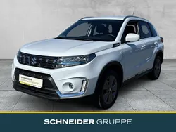 Weiß Gebraucht 2021 Suzuki Vitara Comfort SUV | 17.490 € (Fairer Preis)