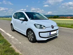 Blau Gebraucht 2013 VW up! move up! Kleinwagen | 3.590 €