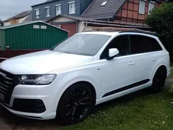 Weiß Gebraucht 2016 Audi Q7 Black Edition SUV | 38.000 €