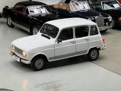 Weiß Gebraucht 1989 Renault R4 Limousine | 14.600 €