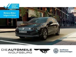 Grenadillschwarz metallic (metallic) Gebraucht 2024 VW Golf VIII Move Limousine | 22.390 € (Superpreis)