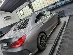 Grau Gebraucht 2015 Mercedes CLA250 Limousine | 18.500 € (Guter Preis)