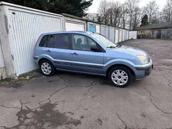 Blau Gebraucht 2006 Ford Fusion Ambiente Limousine | 3.450 € (Fairer Preis)