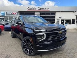 Schwarz (black) Neu 2025 Chevrolet Suburban SUV | 101.800 €