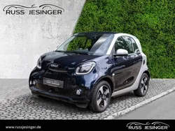 Blau Gebraucht 2024 Smart ForTwo Electric Drive Passion Coupé | 15.880 € (Fairer Preis)