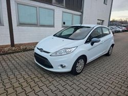 Weiß Gebraucht 2012 Ford Fiesta Titanium Limousine | 3.390 € (Guter Preis)
