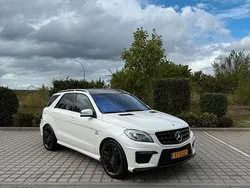 Weiß Gebraucht 2015 Mercedes ML63 AMG AMG SUV | 29.999 € (Etwas zu teuer)
