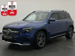 Blau Gebraucht 2024 Mercedes GLB220 AMG line SUV | 49.990 € (Fairer Preis)