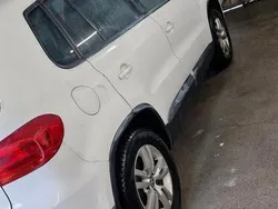 Weiß Gebraucht 2013 VW Tiguan SUV | 11.500 € (Etwas zu teuer)