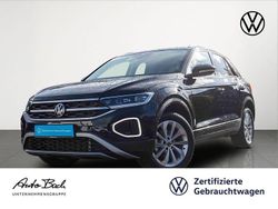 Deep black perleffekt Gebraucht 2024 VW T-Roc Pro SUV | 28.940 € (Fairer Preis)