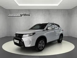 Weiß Neu 2025 Suzuki Vitara Comfort SUV | 25.970 € (Etwas zu teuer)